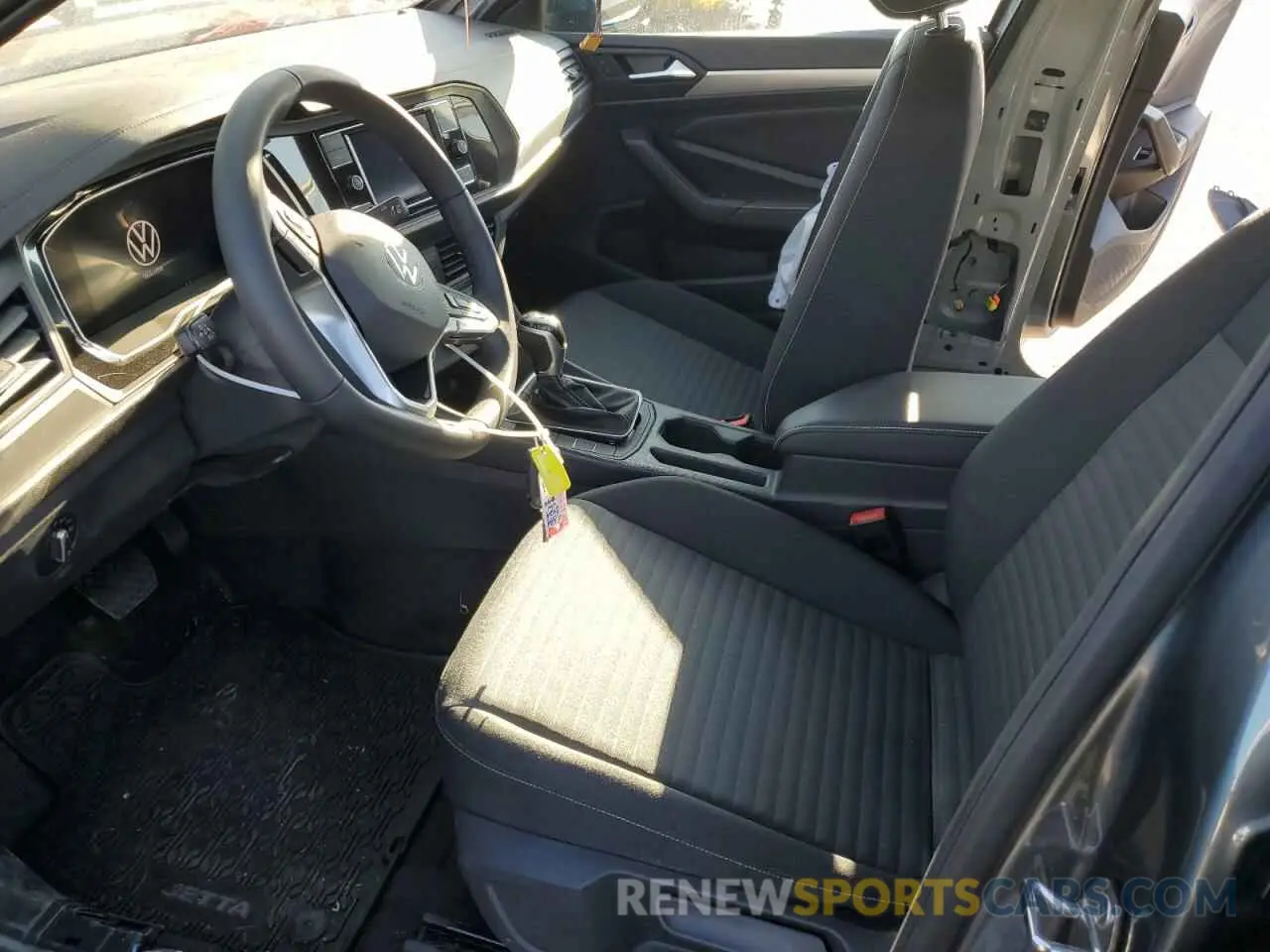 7 fotografías del automóvil dañado 3VW5M7BU3RM083269 VOLKSWAGEN JETTA 2024