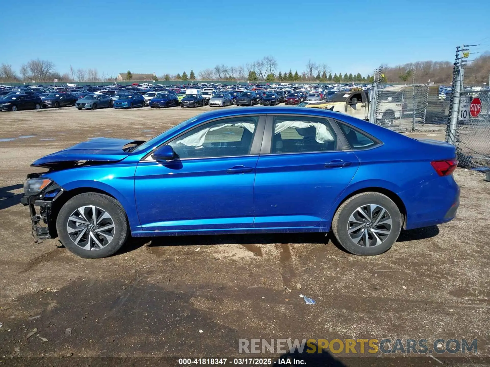 15 fotografías del automóvil dañado 3VW5M7BU4RM037238 VOLKSWAGEN JETTA 2024