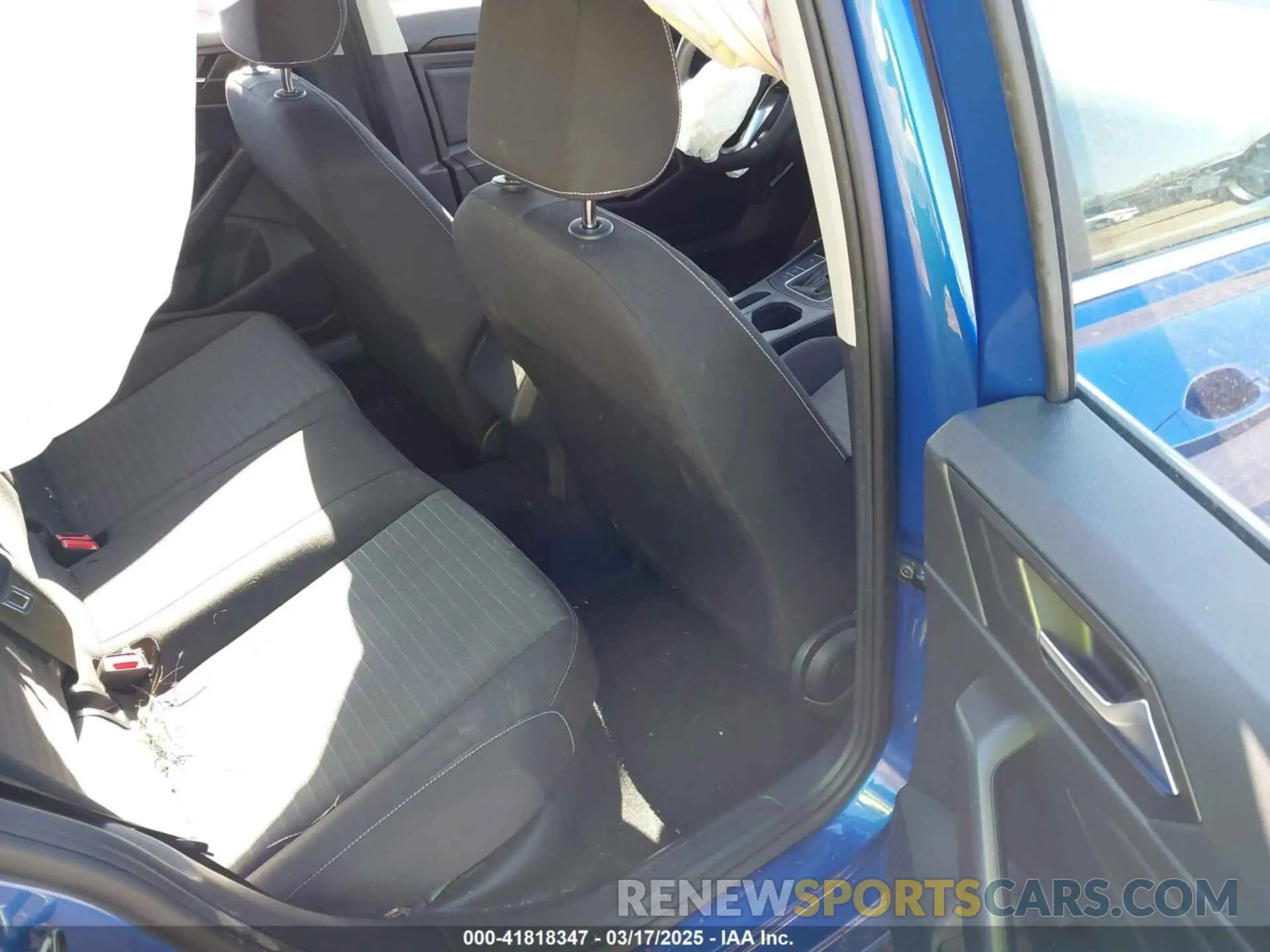 8 fotografías del automóvil dañado 3VW5M7BU4RM037238 VOLKSWAGEN JETTA 2024