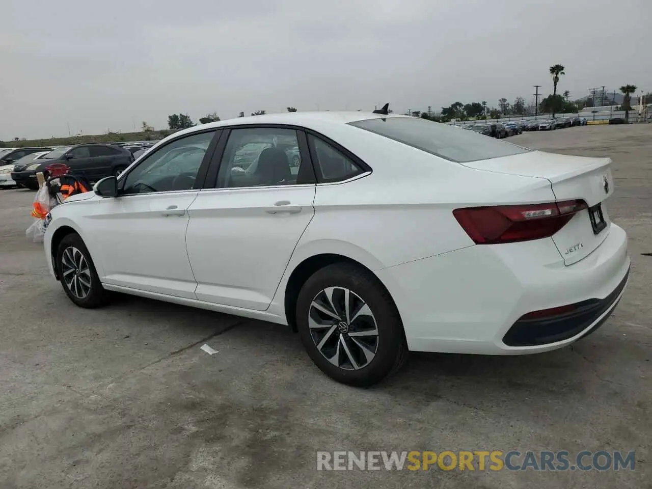2 fotografías del automóvil dañado 3VW5M7BU5RM100122 VOLKSWAGEN JETTA 2024