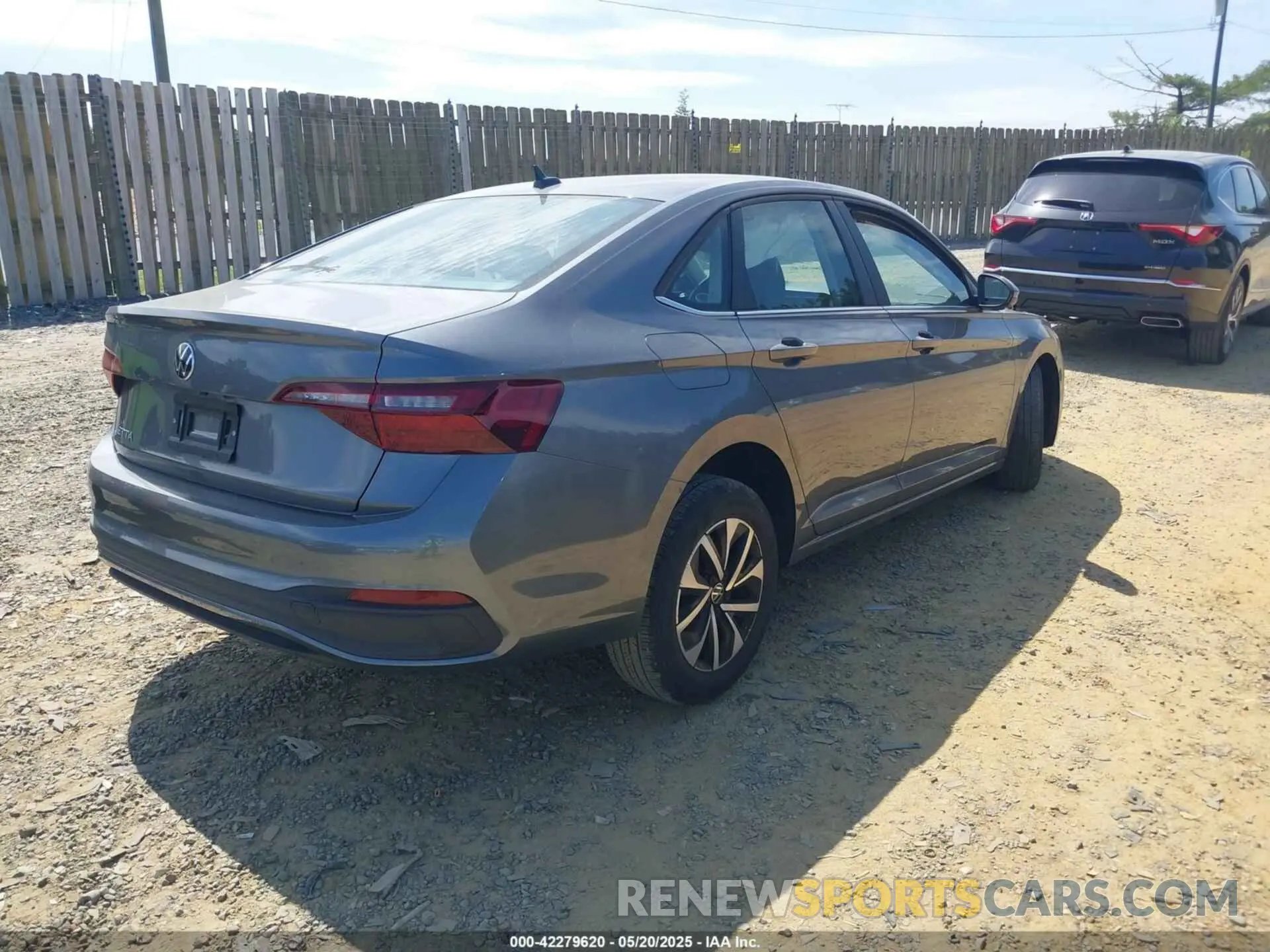 4 fotografías del automóvil dañado 3VW5M7BU8RM048775 VOLKSWAGEN JETTA 2024