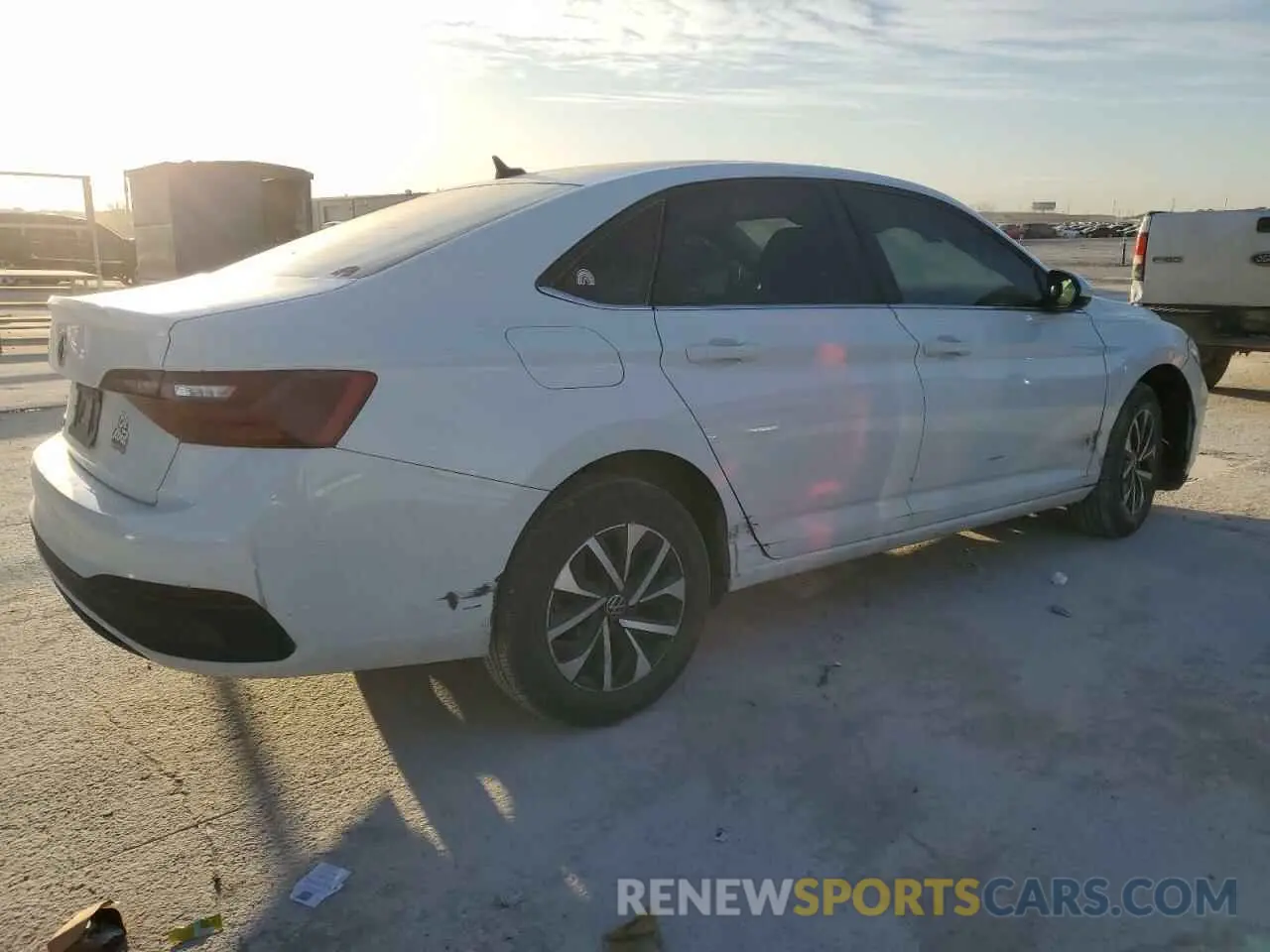 3 fotografías del automóvil dañado 3VW5M7BU9RM020175 VOLKSWAGEN JETTA 2024