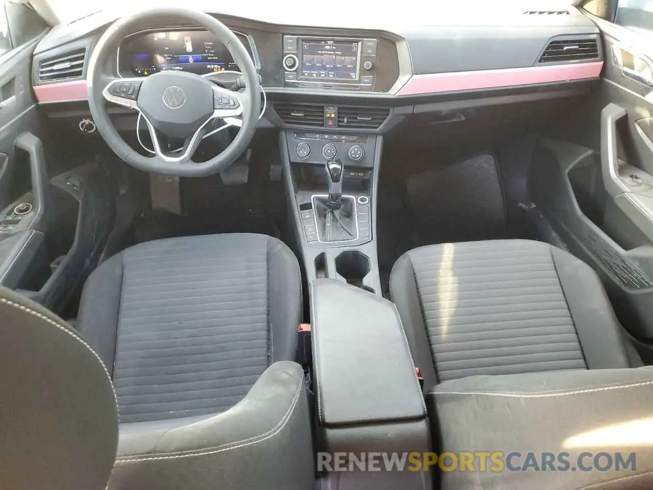 8 fotografías del automóvil dañado 3VW5M7BU9RM020175 VOLKSWAGEN JETTA 2024
