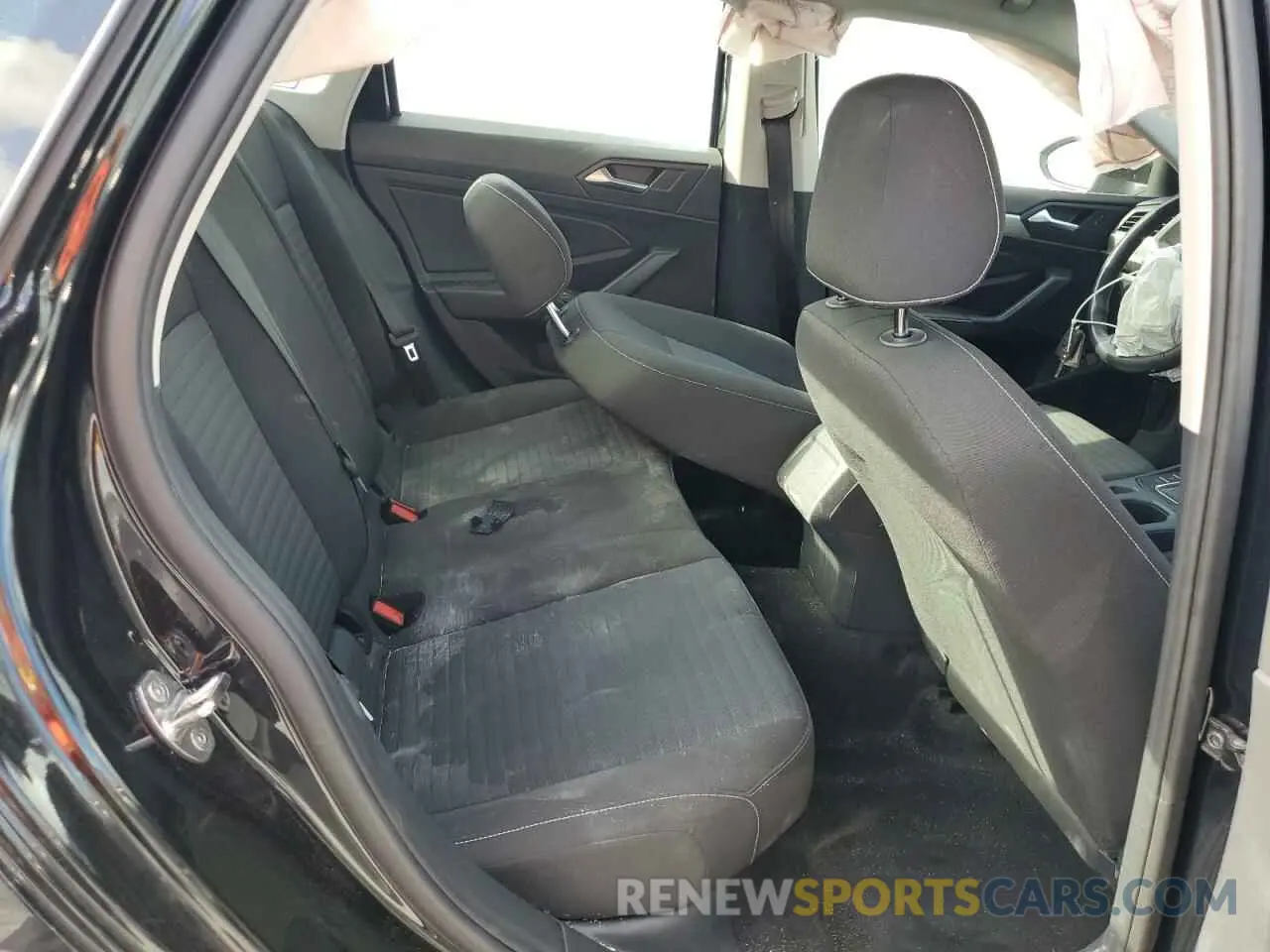 10 fotografías del automóvil dañado 3VW5M7BU9RM041544 VOLKSWAGEN JETTA 2024