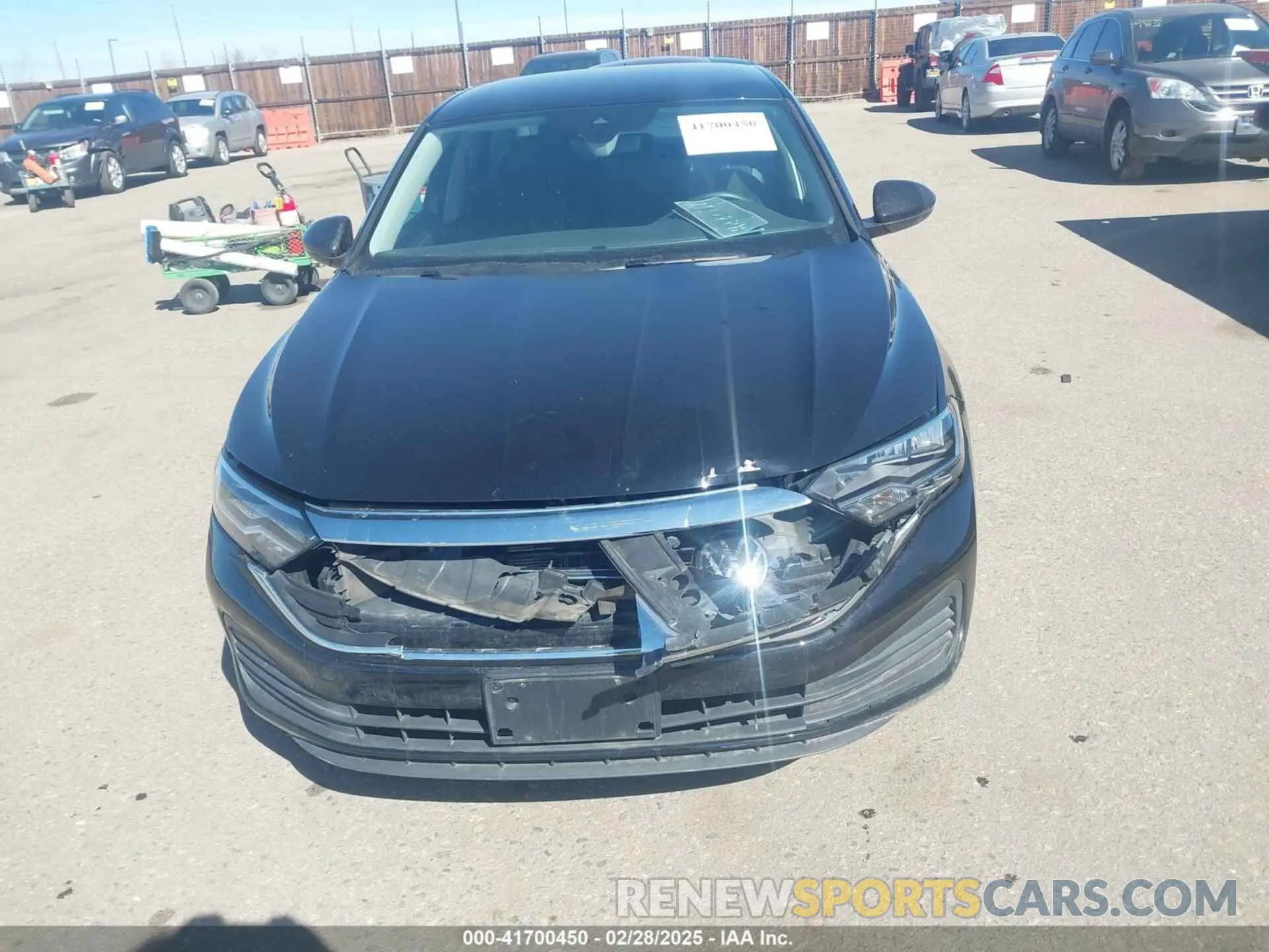12 fotografías del automóvil dañado 3VW5M7BUXRM050284 VOLKSWAGEN JETTA 2024