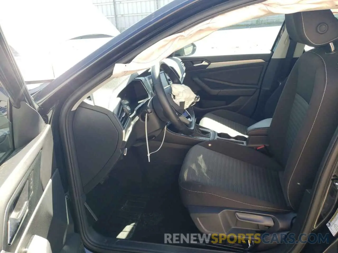 7 fotografías del automóvil dañado 3VW5M7BUXRM088100 VOLKSWAGEN JETTA 2024