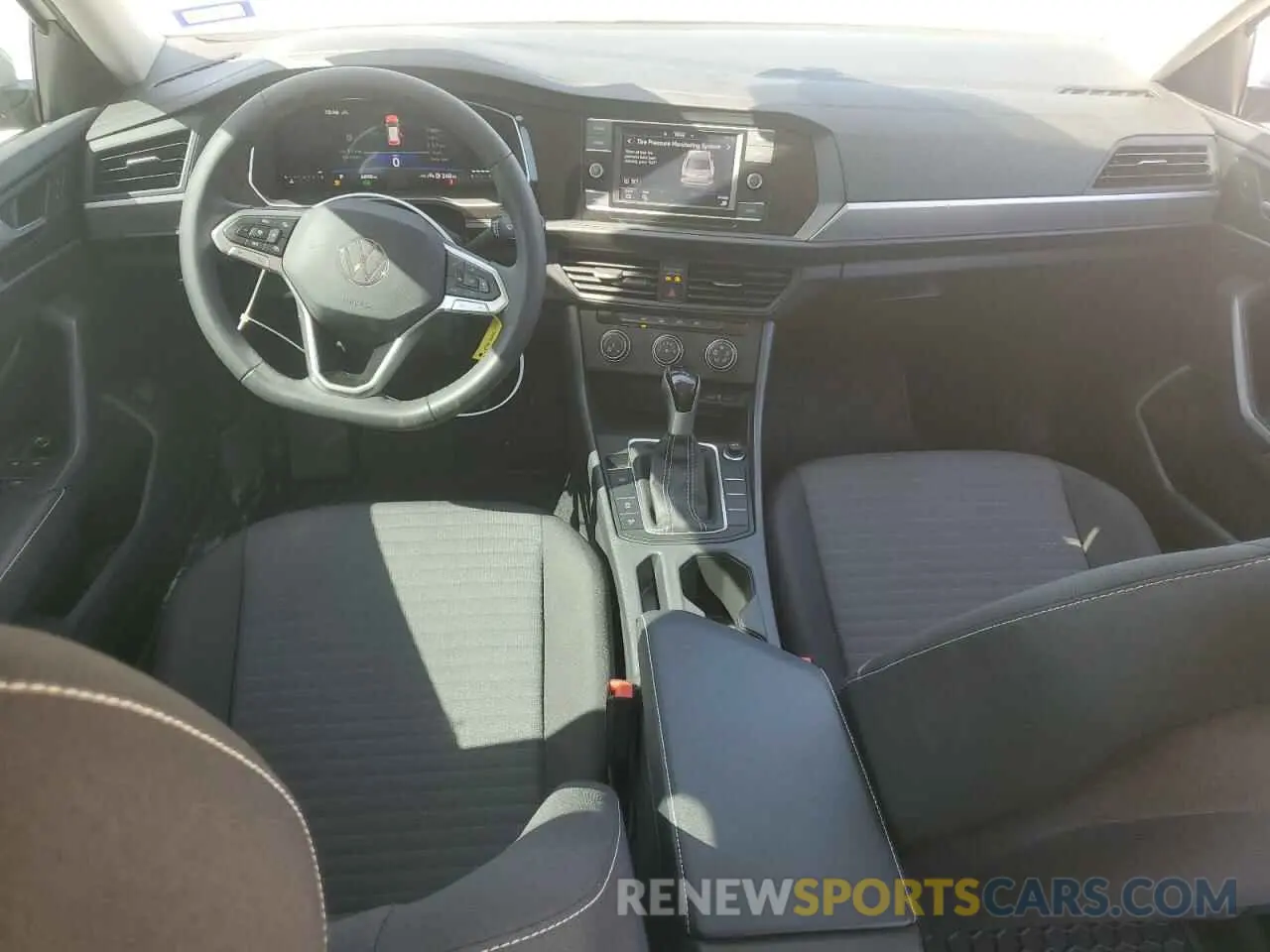 8 fotografías del automóvil dañado 3VW5M7BUXRM095273 VOLKSWAGEN JETTA 2024