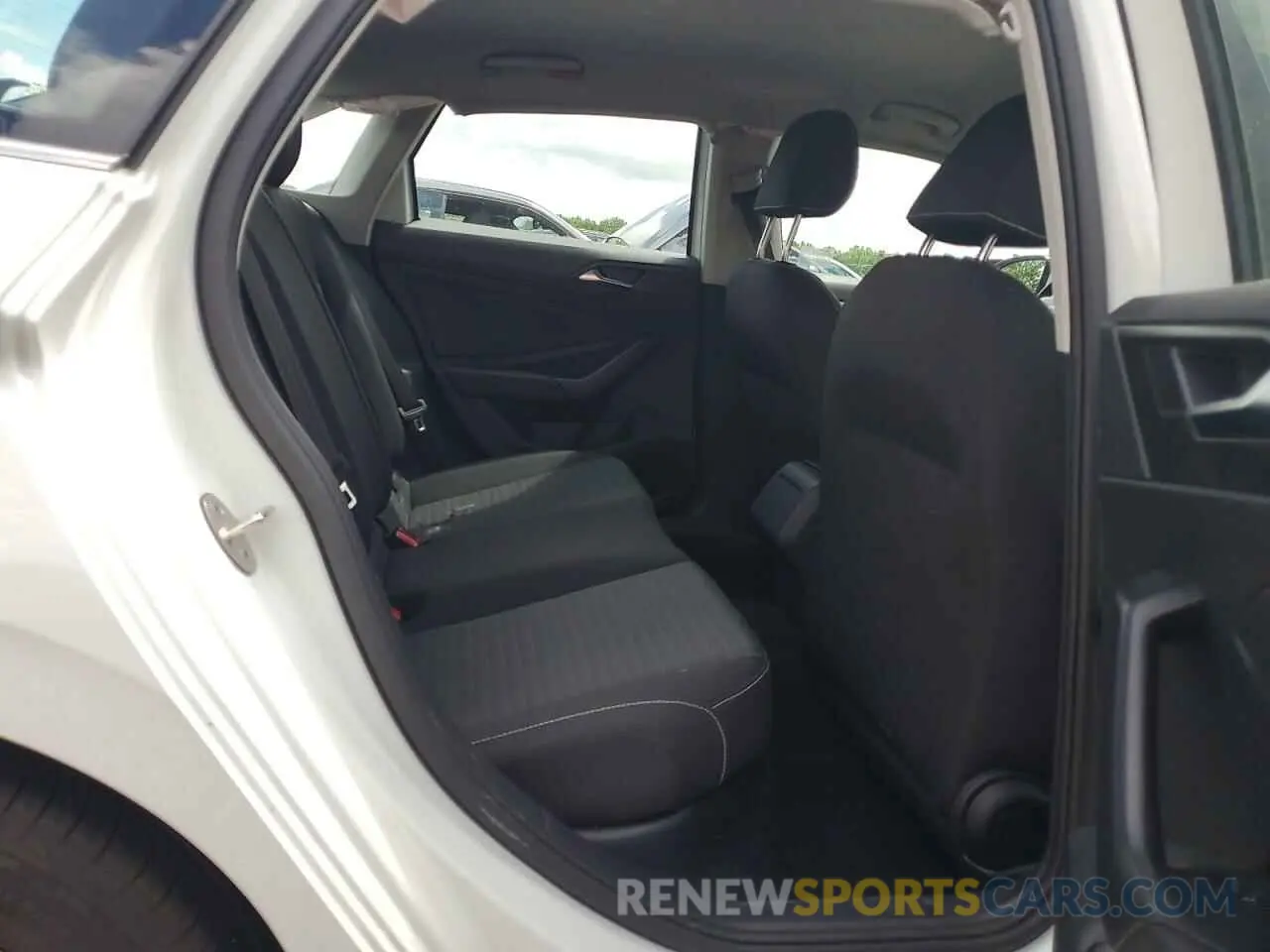 10 fotografías del automóvil dañado 3VW5M7BUXRM101153 VOLKSWAGEN JETTA 2024