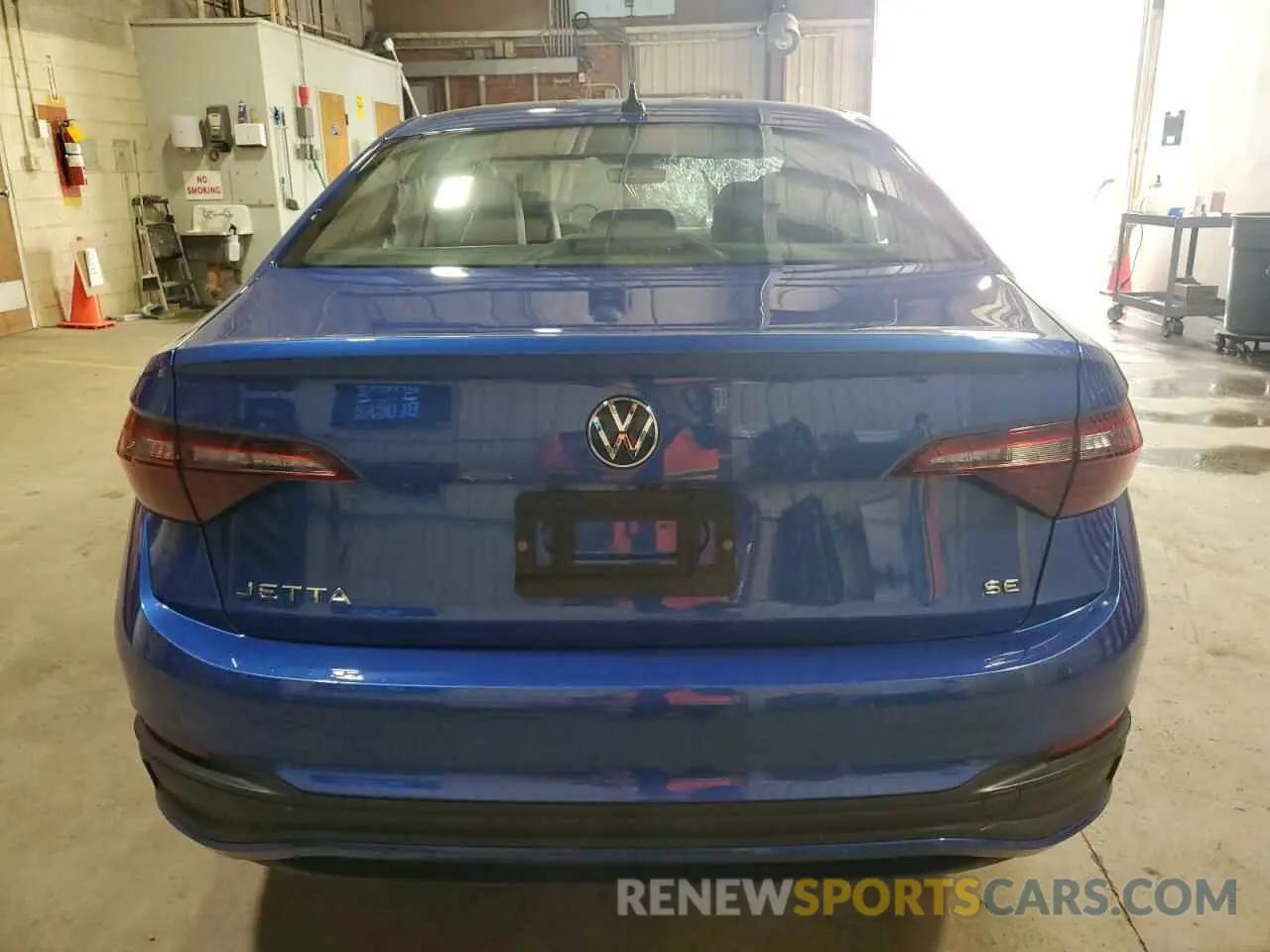 6 fotografías del automóvil dañado 3VW7M7BU1RM024276 VOLKSWAGEN JETTA 2024