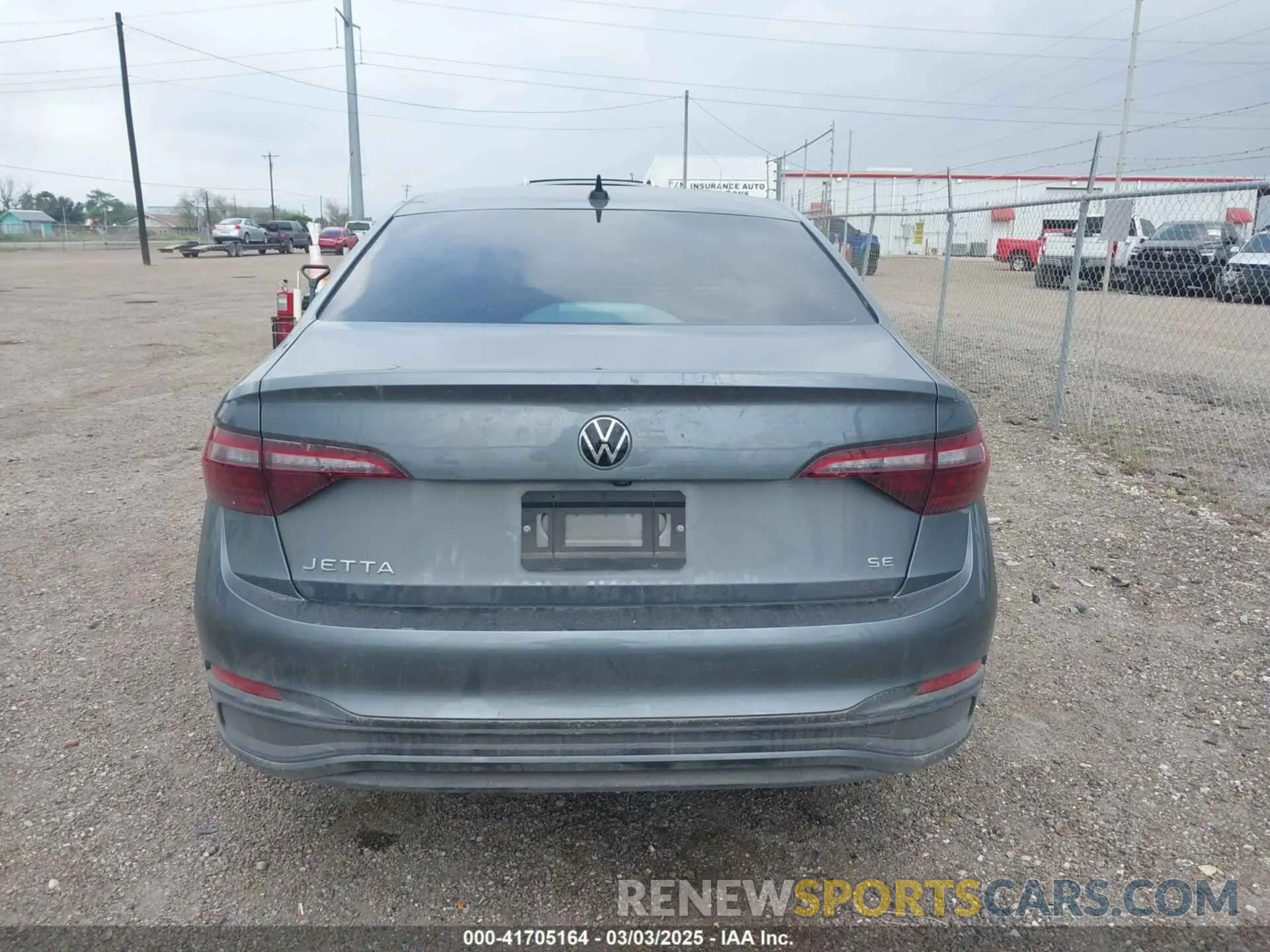 16 fotografías del automóvil dañado 3VW7M7BU1RM075258 VOLKSWAGEN JETTA 2024