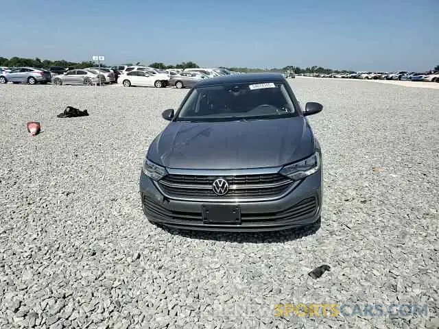 13 fotografías del automóvil dañado 3VW7M7BU2RM007230 VOLKSWAGEN JETTA 2024