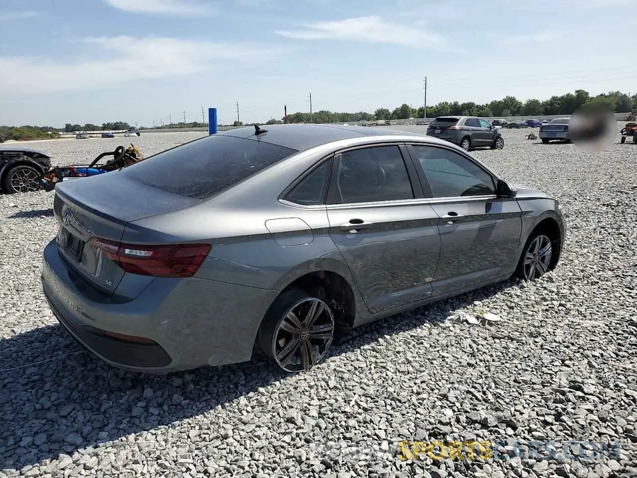 3 fotografías del automóvil dañado 3VW7M7BU2RM007230 VOLKSWAGEN JETTA 2024