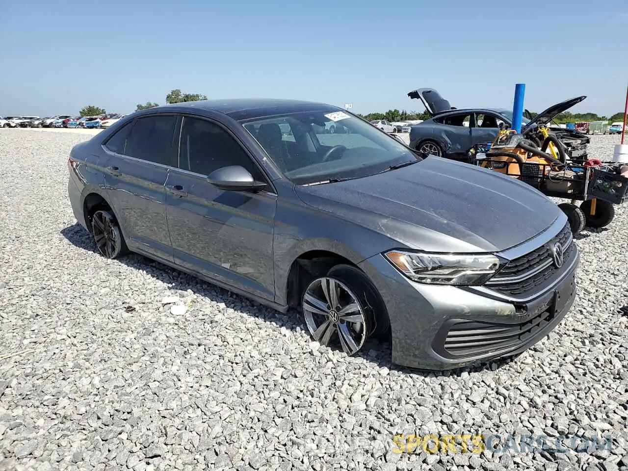 4 fotografías del automóvil dañado 3VW7M7BU2RM007230 VOLKSWAGEN JETTA 2024