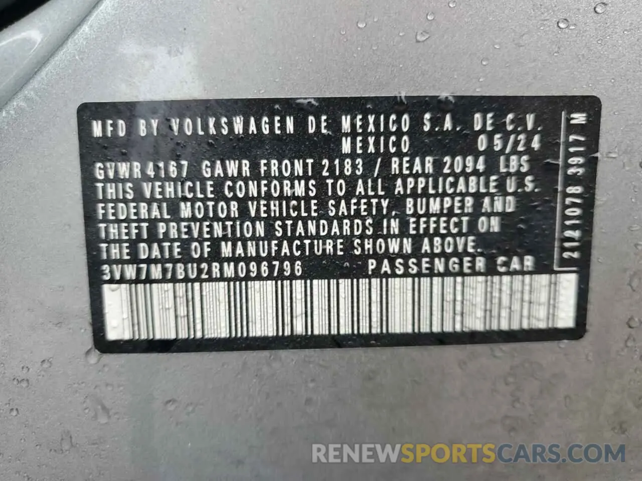 13 fotografías del automóvil dañado 3VW7M7BU2RM096796 VOLKSWAGEN JETTA 2024