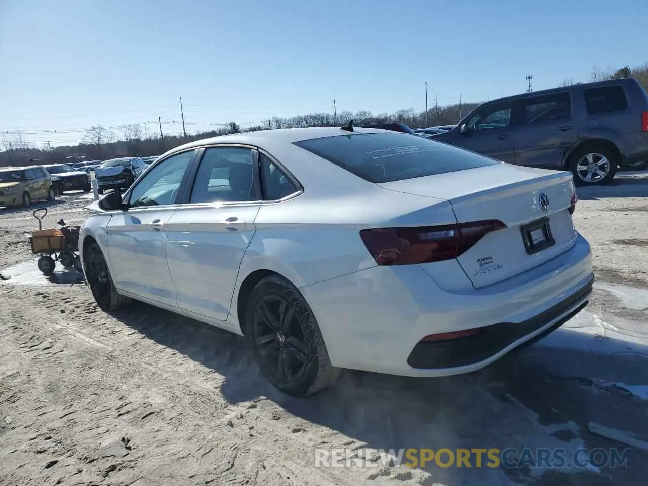 2 fotografías del automóvil dañado 3VW7M7BU4RM077733 VOLKSWAGEN JETTA 2024