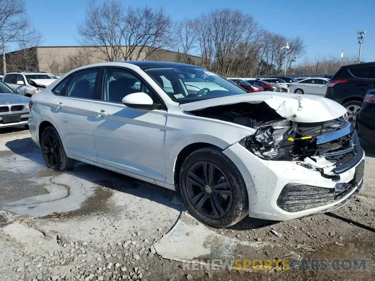 4 fotografías del automóvil dañado 3VW7M7BU4RM077733 VOLKSWAGEN JETTA 2024