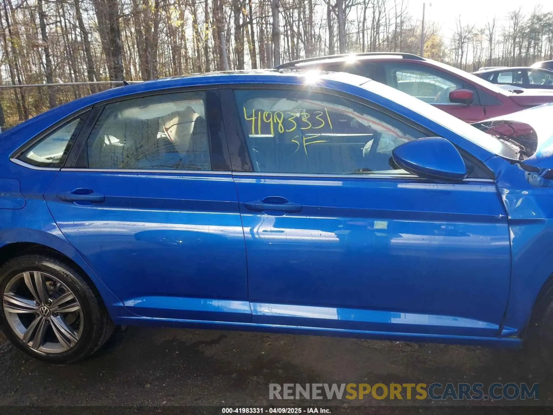 12 fotografías del automóvil dañado 3VW7M7BU5RM057412 VOLKSWAGEN JETTA 2024