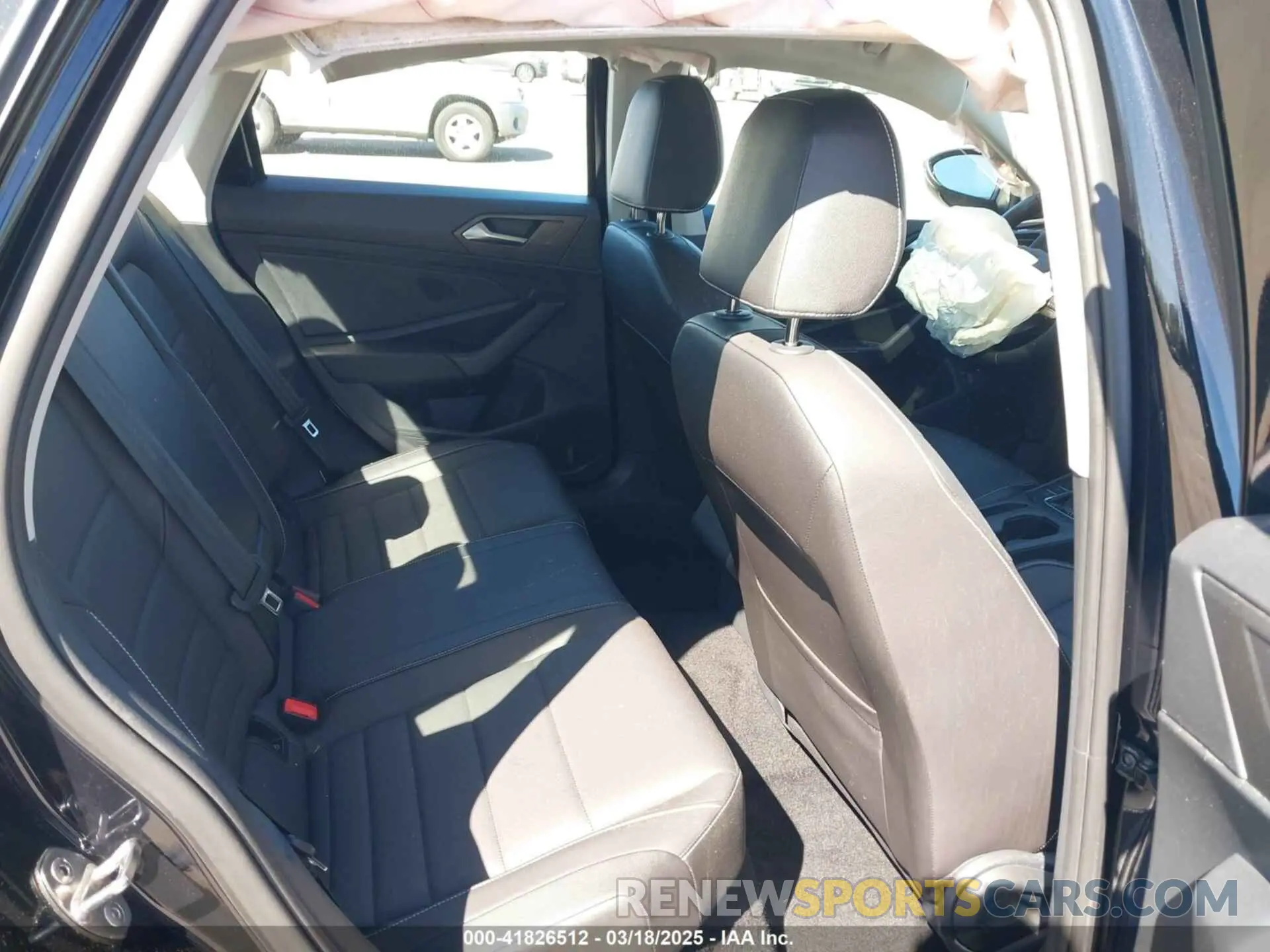 8 fotografías del automóvil dañado 3VW7M7BU6RM012771 VOLKSWAGEN JETTA 2024