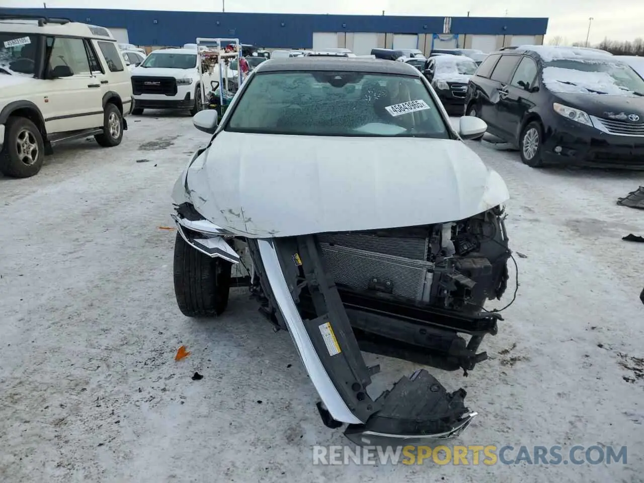 5 fotografías del automóvil dañado 3VW7M7BU6RM069049 VOLKSWAGEN JETTA 2024