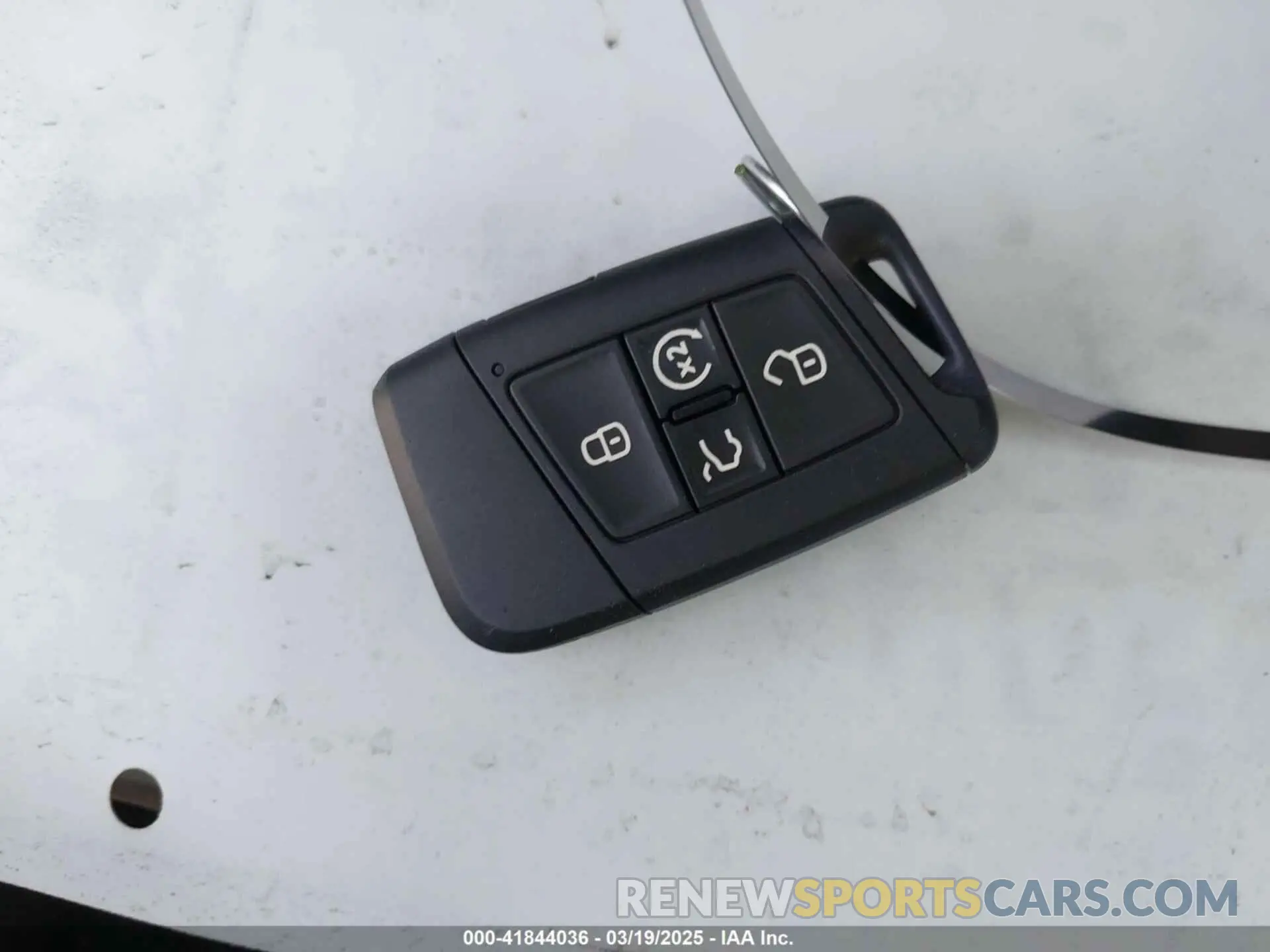 11 fotografías del automóvil dañado 3VW7M7BU6RM076860 VOLKSWAGEN JETTA 2024