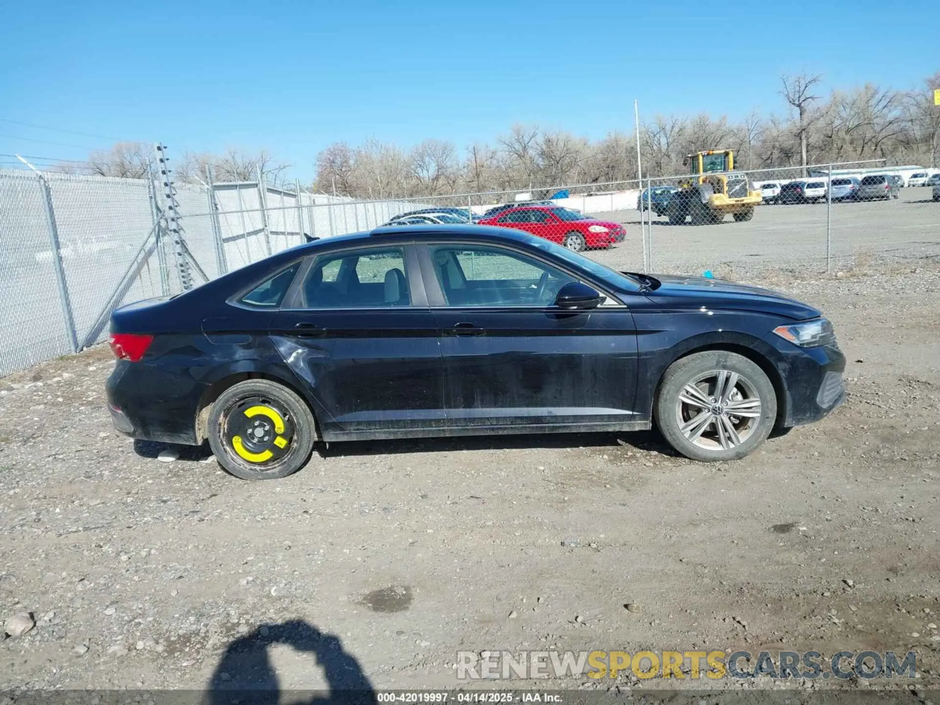 13 fotografías del automóvil dañado 3VW7M7BU7RM083591 VOLKSWAGEN JETTA 2024