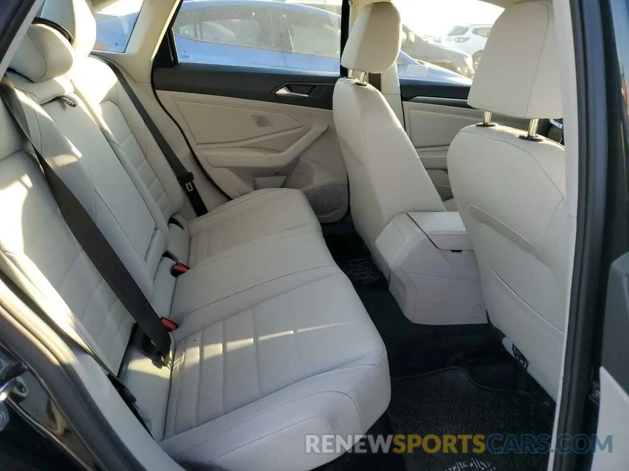 10 fotografías del automóvil dañado 3VW7M7BU7RM095658 VOLKSWAGEN JETTA 2024