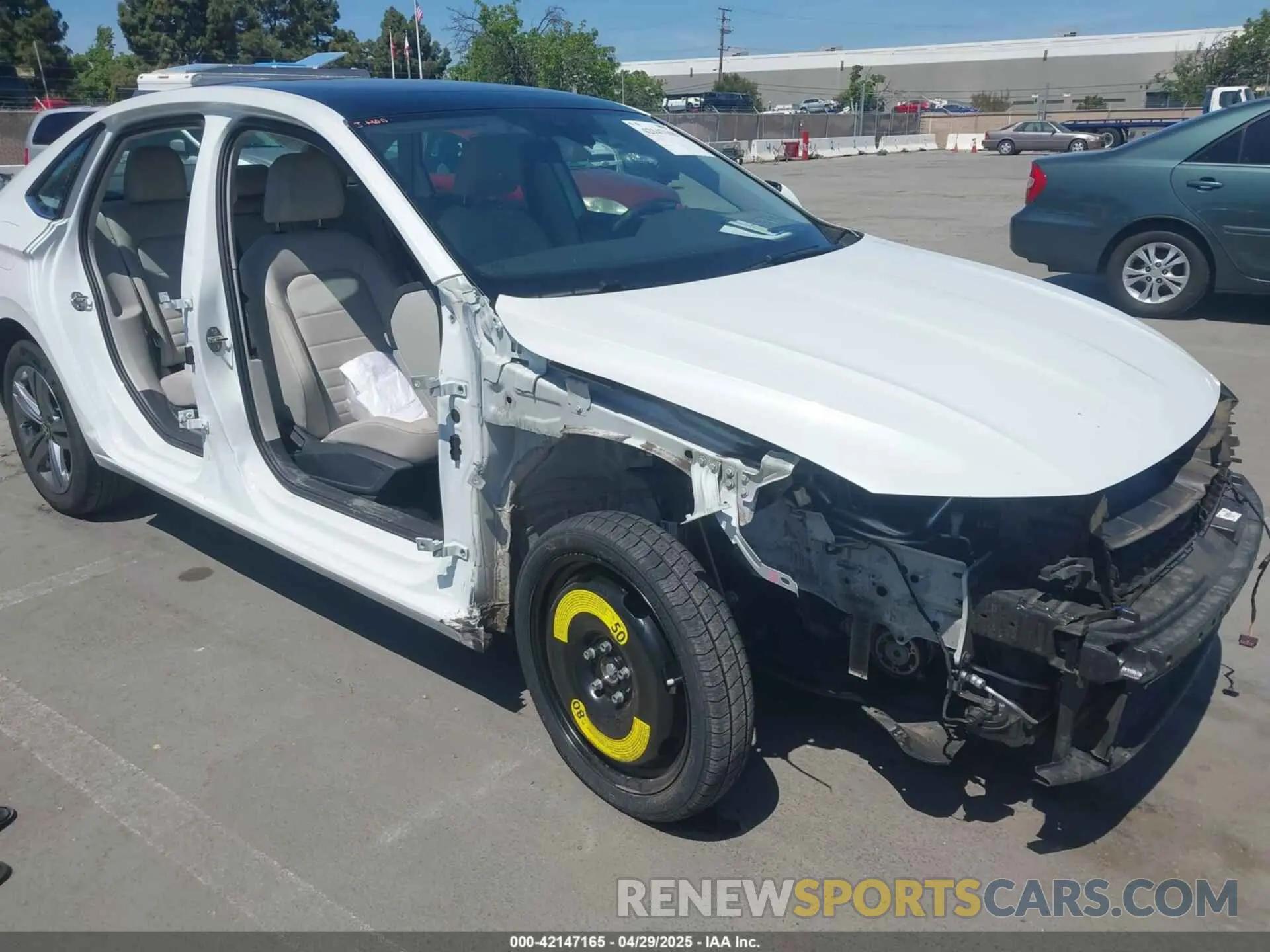 6 fotografías del automóvil dañado 3VW7M7BU8RM012206 VOLKSWAGEN JETTA 2024