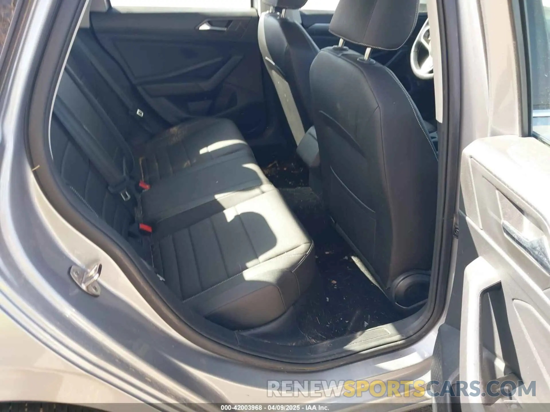 8 fotografías del automóvil dañado 3VW7M7BU9RM000484 VOLKSWAGEN JETTA 2024