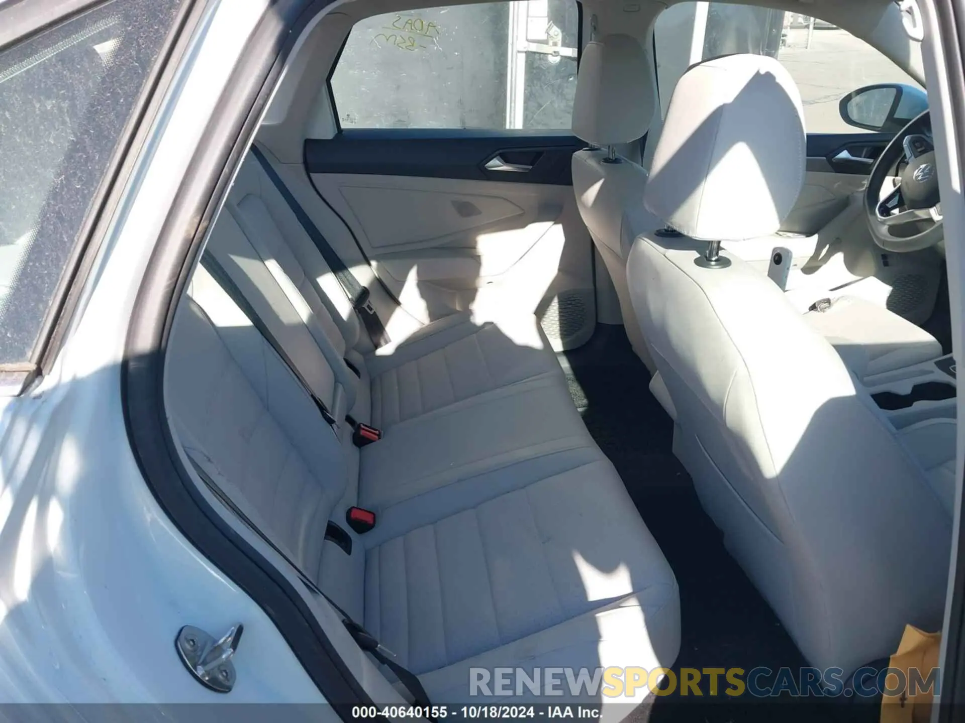8 fotografías del automóvil dañado 3VW7M7BU9RM040435 VOLKSWAGEN JETTA 2024