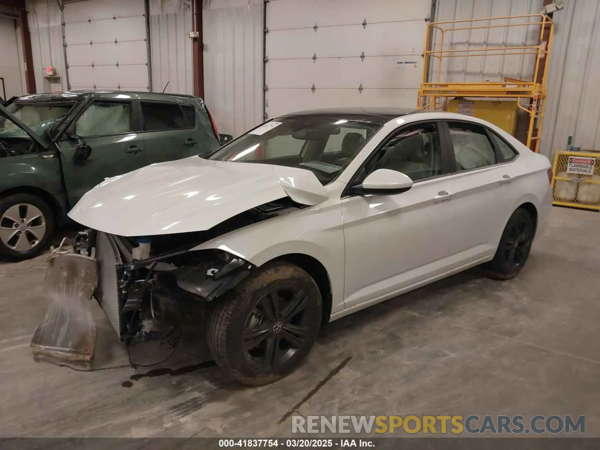 2 fotografías del automóvil dañado 3VW7M7BU9RM067103 VOLKSWAGEN JETTA 2024