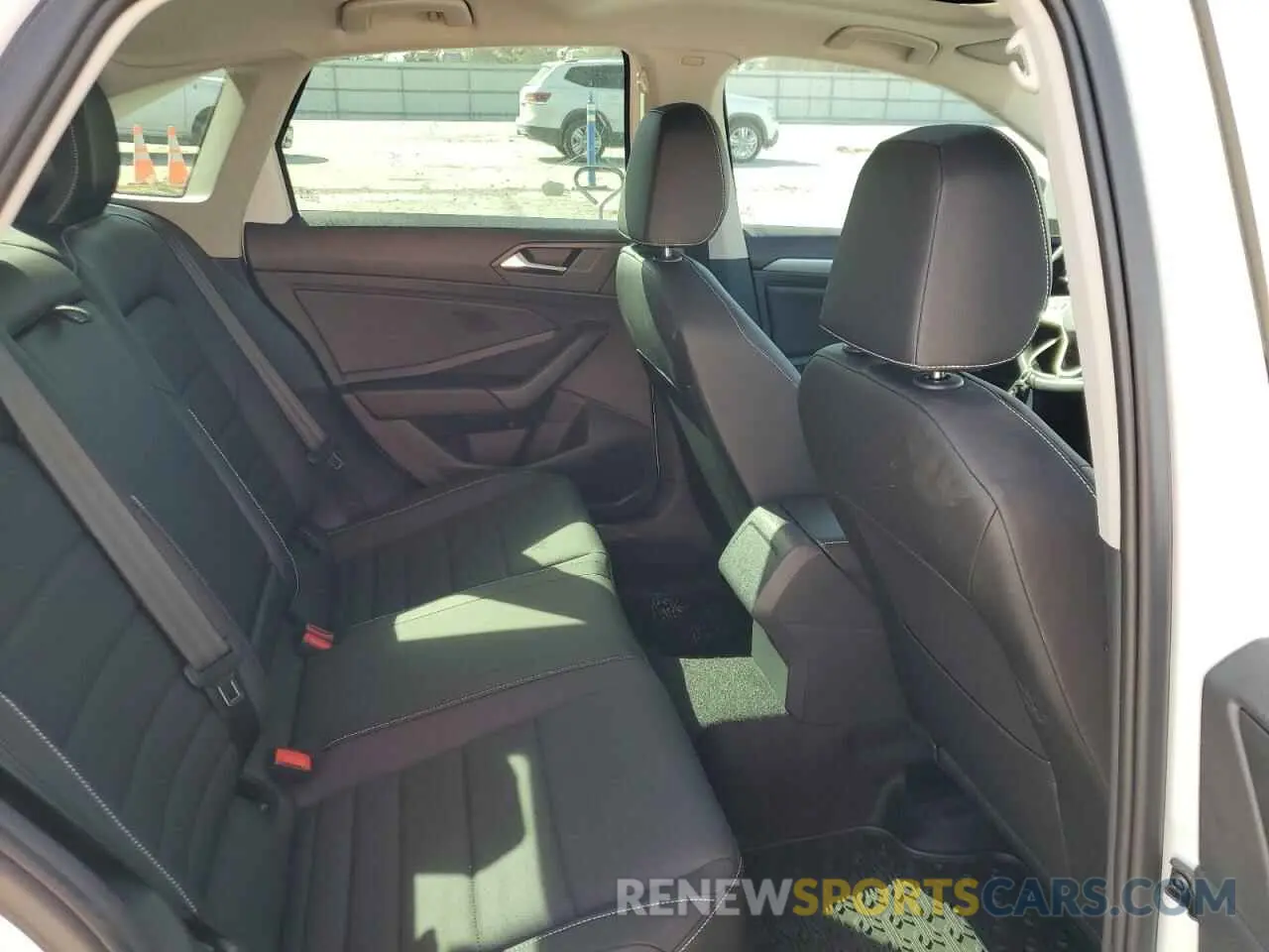 10 fotografías del automóvil dañado 3VW7M7BUXRM056384 VOLKSWAGEN JETTA 2024