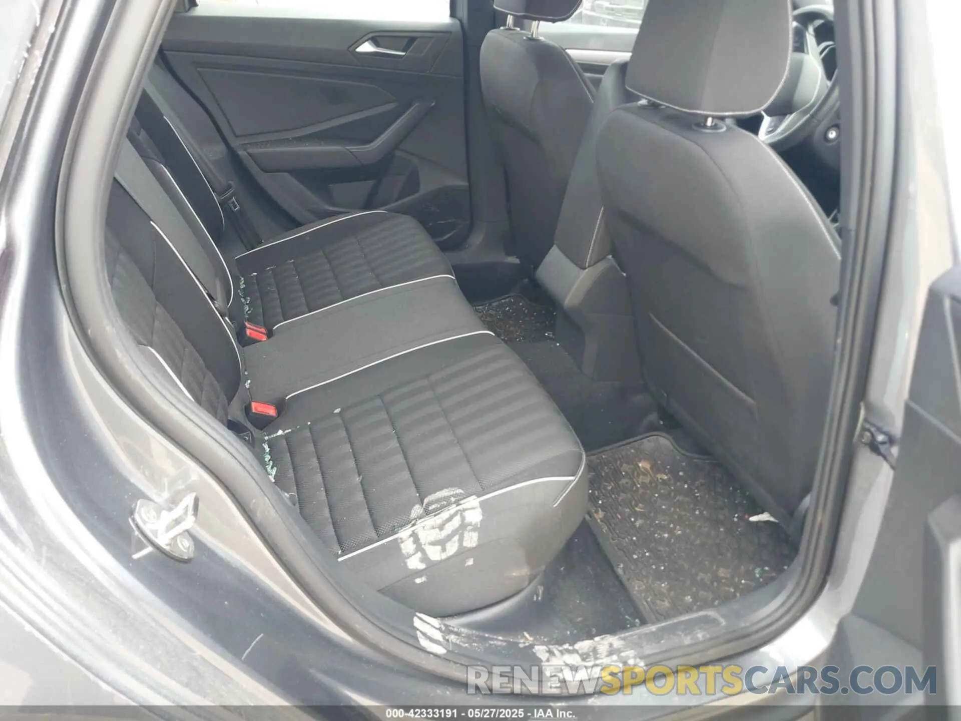 8 fotografías del automóvil dañado 3VWAM7BU4RM056953 VOLKSWAGEN JETTA 2024