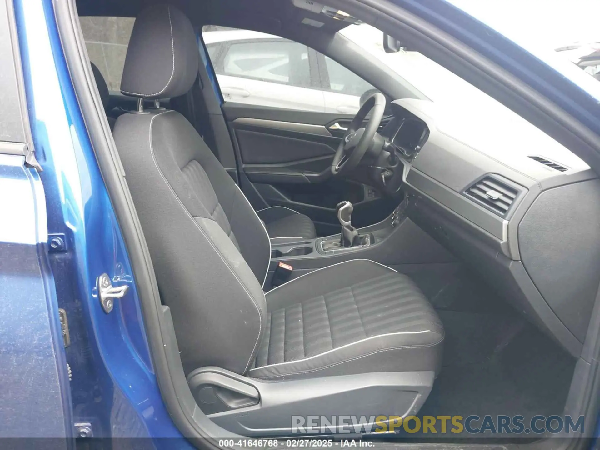 5 fotografías del automóvil dañado 3VWAM7BU7RM059667 VOLKSWAGEN JETTA 2024
