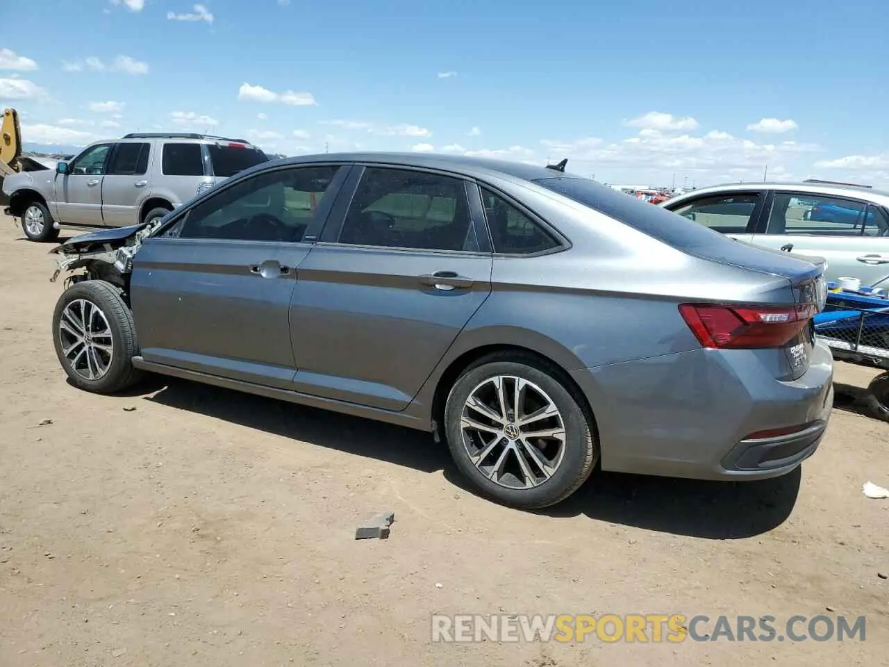 2 fotografías del automóvil dañado 3VWBM7BU1RM008606 VOLKSWAGEN JETTA 2024