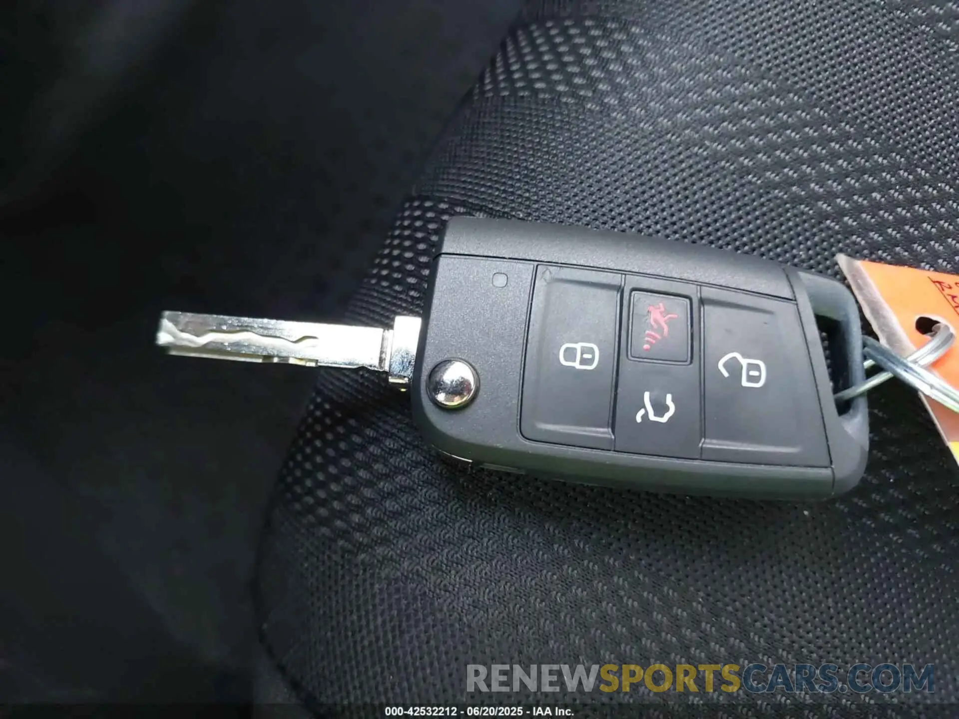 11 fotografías del automóvil dañado 3VWBM7BU2RM084111 VOLKSWAGEN JETTA 2024