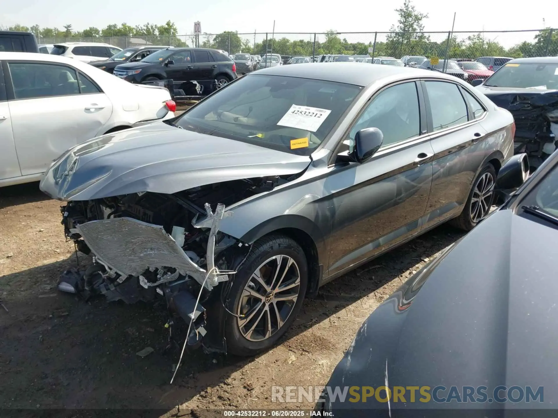 2 fotografías del automóvil dañado 3VWBM7BU2RM084111 VOLKSWAGEN JETTA 2024