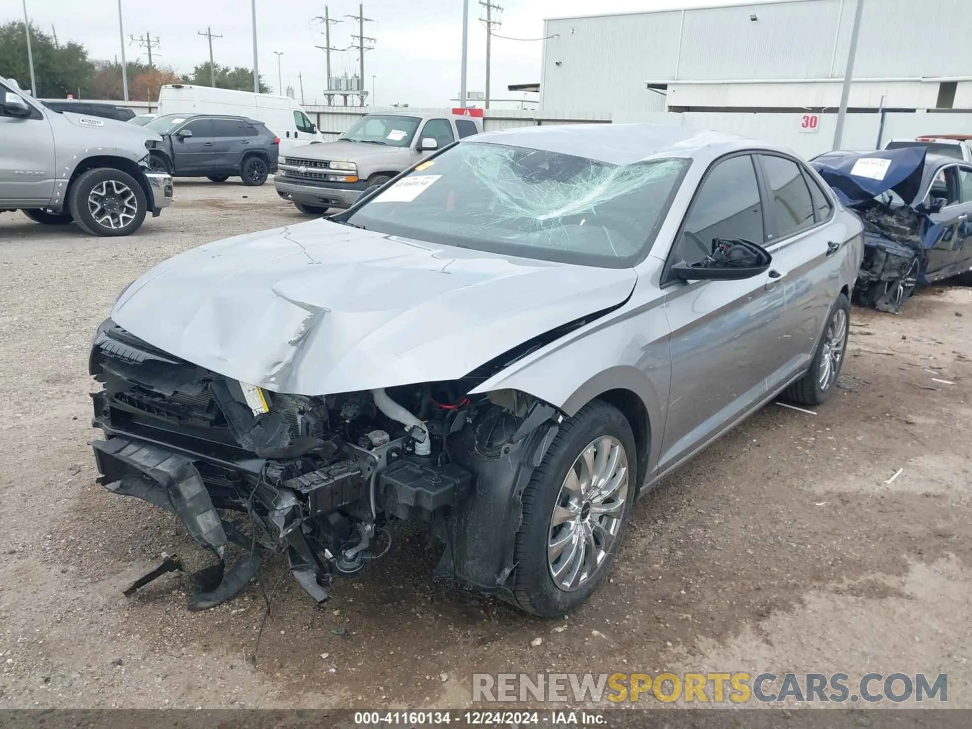 2 fotografías del automóvil dañado 3VWBM7BU3RM086370 VOLKSWAGEN JETTA 2024