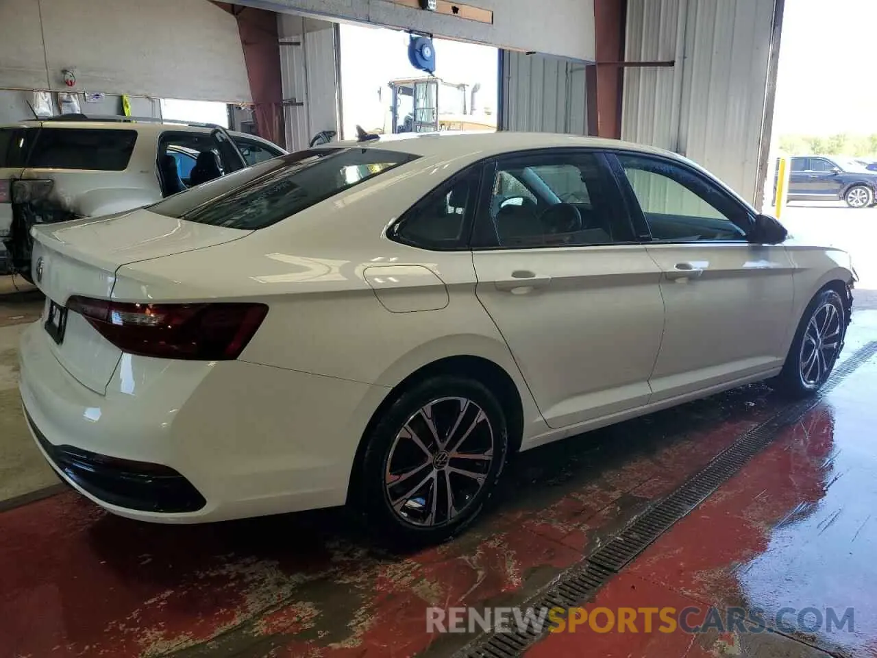 3 fotografías del automóvil dañado 3VWBM7BU4RM042345 VOLKSWAGEN JETTA 2024