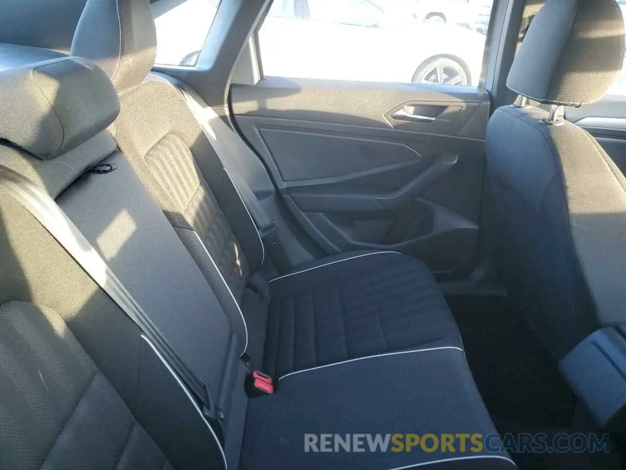 10 fotografías del automóvil dañado 3VWBM7BU5RM043150 VOLKSWAGEN JETTA 2024