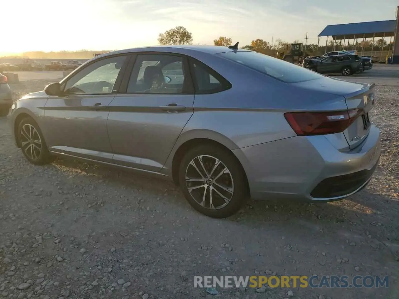 2 fotografías del automóvil dañado 3VWBM7BU5RM043150 VOLKSWAGEN JETTA 2024