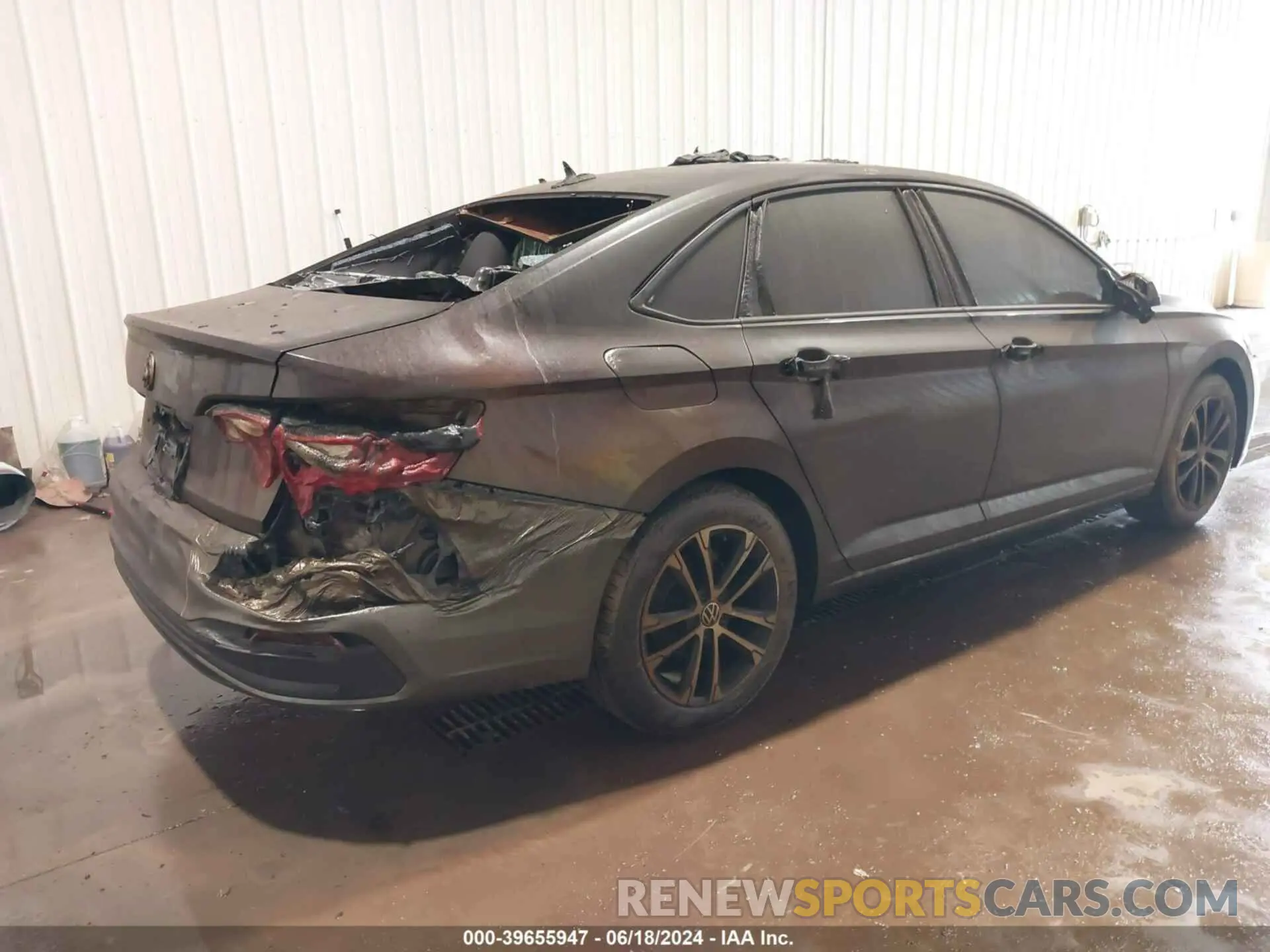 4 fotografías del automóvil dañado 3VWBM7BU6RM058207 VOLKSWAGEN JETTA 2024