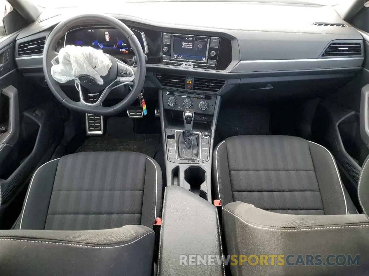8 fotografías del automóvil dañado 3VWBM7BU9RM007994 VOLKSWAGEN JETTA 2024