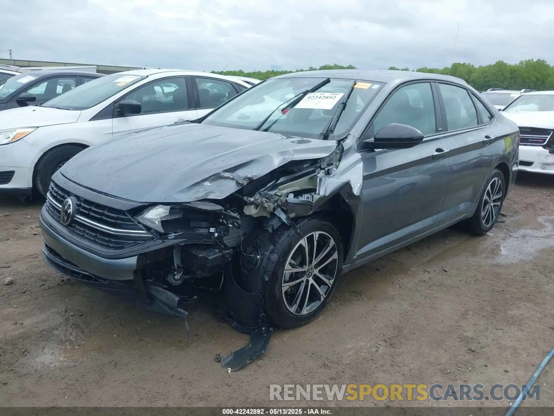 2 fotografías del automóvil dañado 3VWBM7BUXRM034024 VOLKSWAGEN JETTA 2024