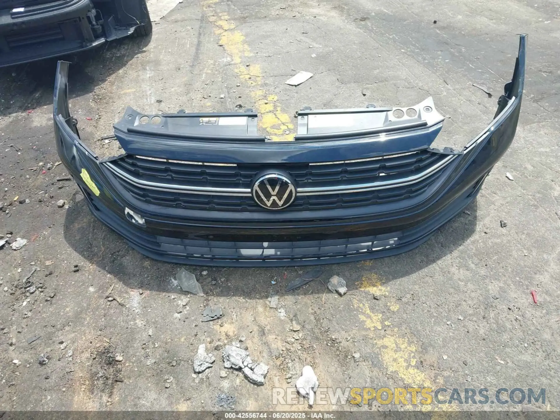 12 fotografías del automóvil dañado 3VWBM7BUXRM090044 VOLKSWAGEN JETTA 2024