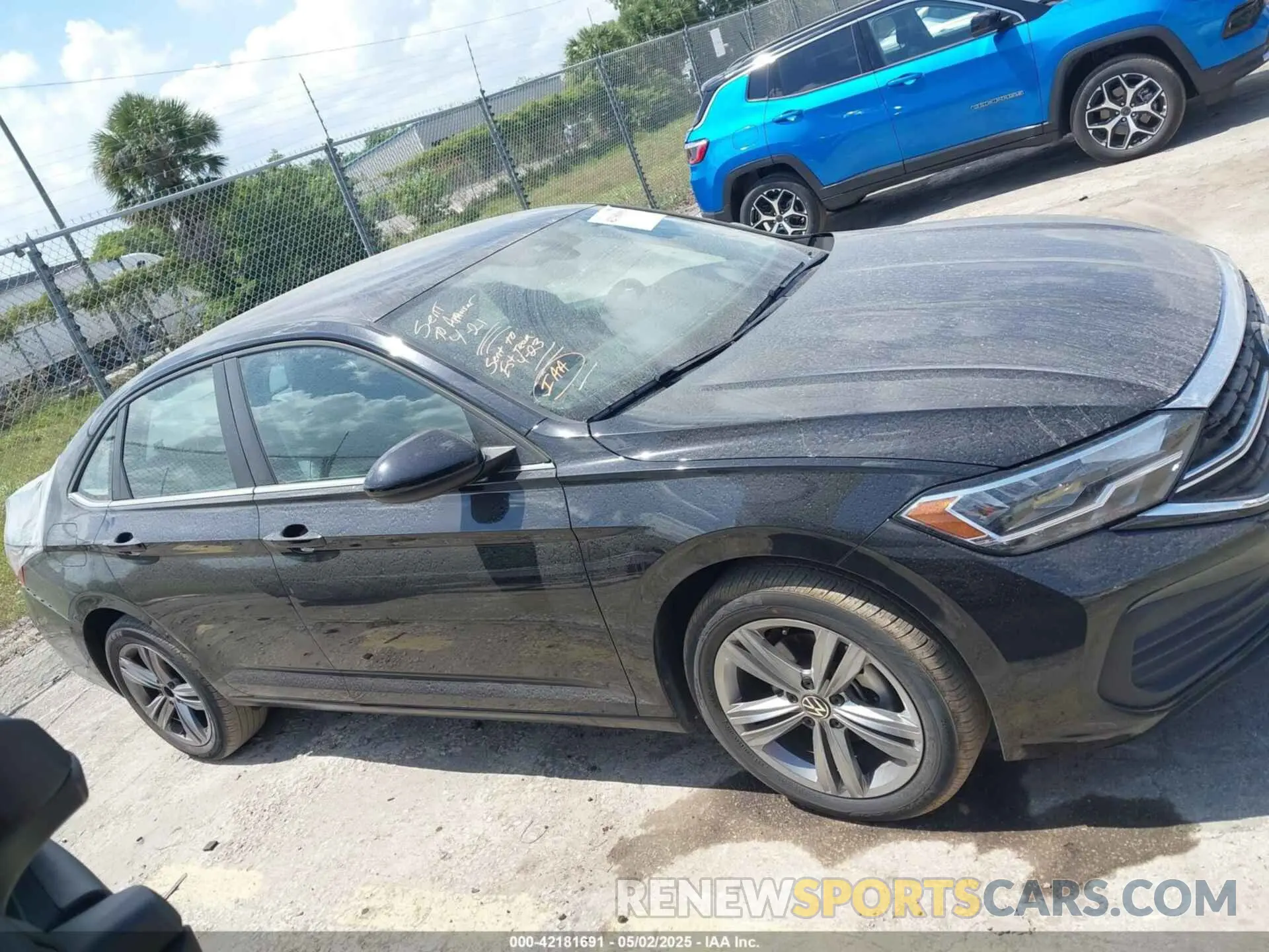 13 fotografías del automóvil dañado 3VWEM7BU2RM026089 VOLKSWAGEN JETTA 2024