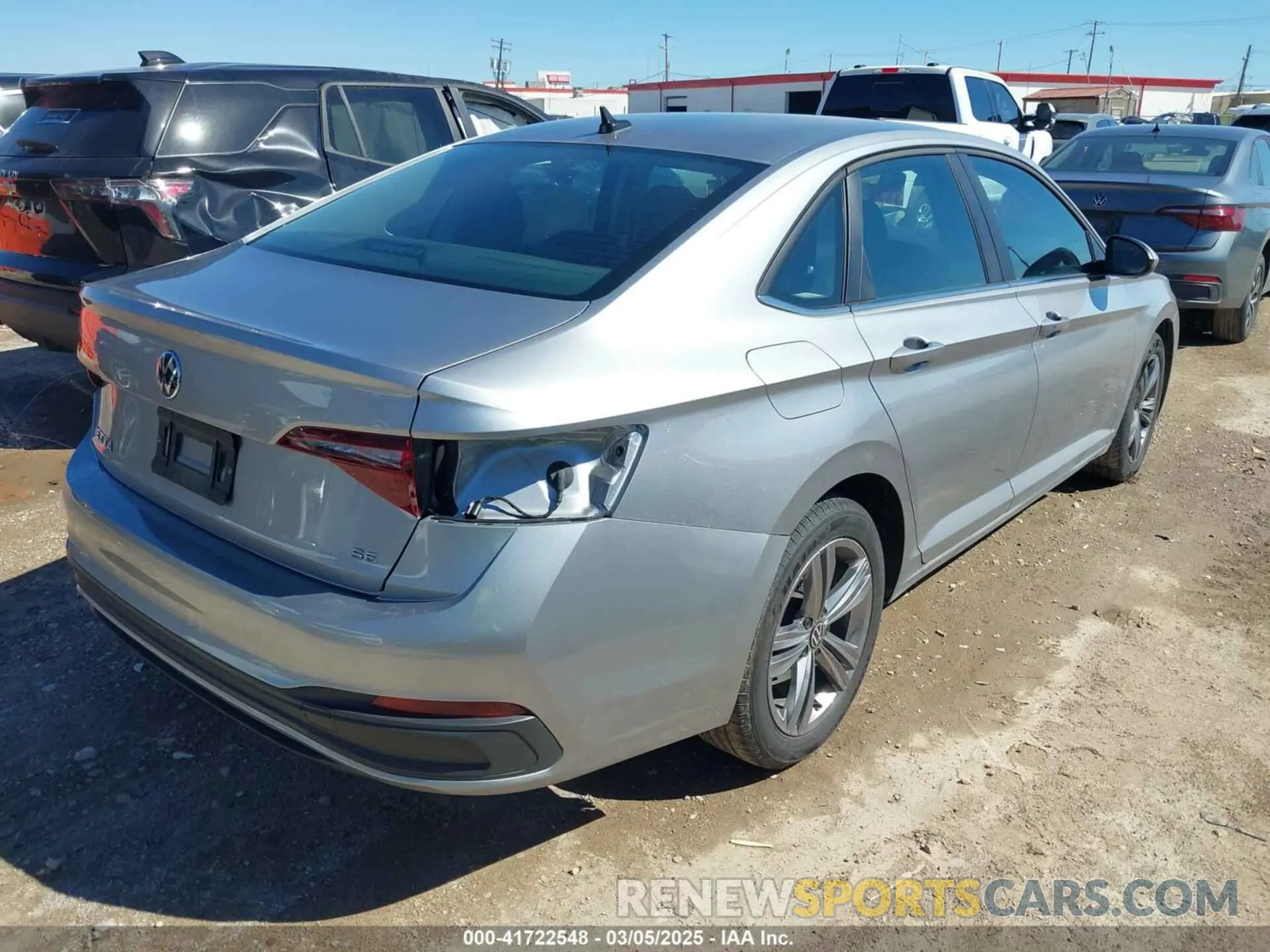 4 fotografías del automóvil dañado 3VWEM7BU4RM015336 VOLKSWAGEN JETTA 2024