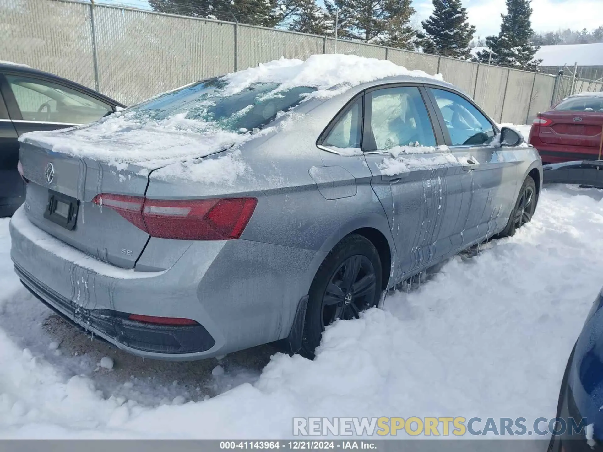 4 fotografías del automóvil dañado 3VWEM7BU4RM099545 VOLKSWAGEN JETTA 2024