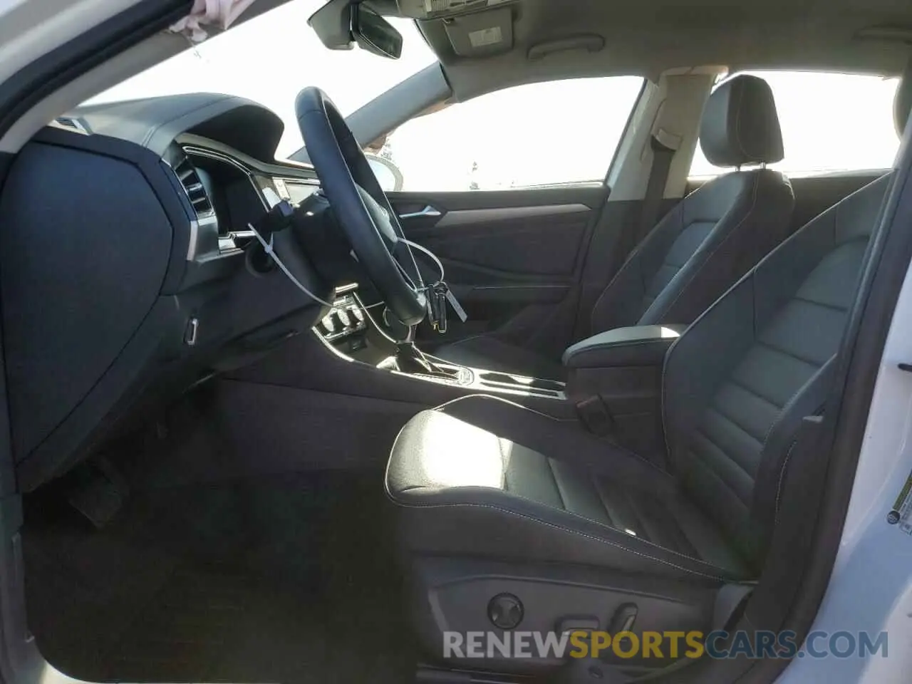 7 fotografías del automóvil dañado 3VWEM7BU5RM038110 VOLKSWAGEN JETTA 2024