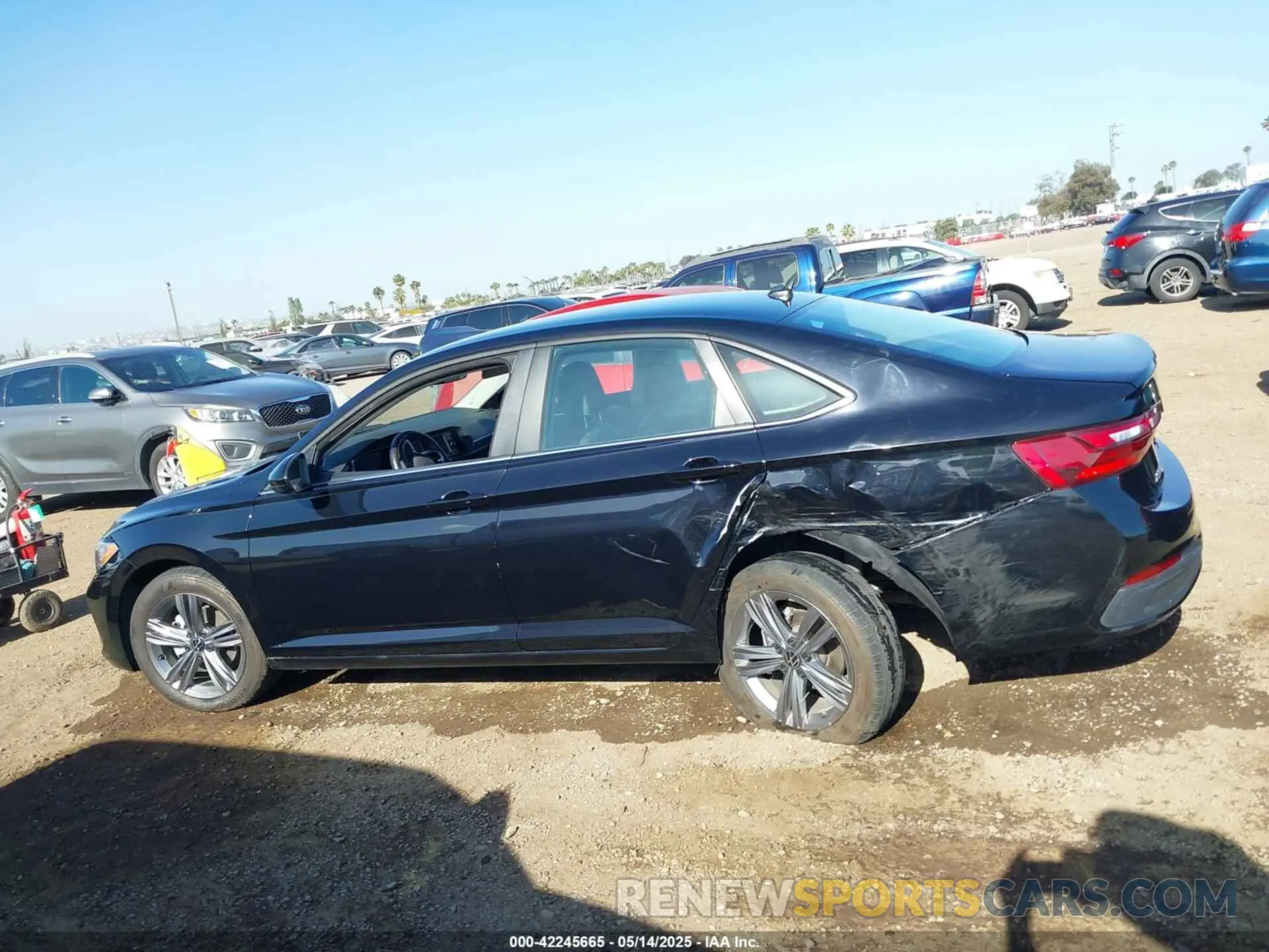 14 fotografías del automóvil dañado 3VWEM7BU5RM043257 VOLKSWAGEN JETTA 2024