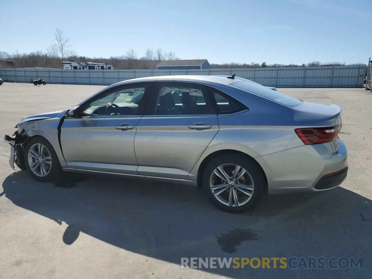 2 fotografías del automóvil dañado 3VWEM7BU5RM065288 VOLKSWAGEN JETTA 2024